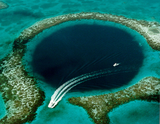 Illustration for article titled Ask A Geologist Whatever You Want About Sinkholes!